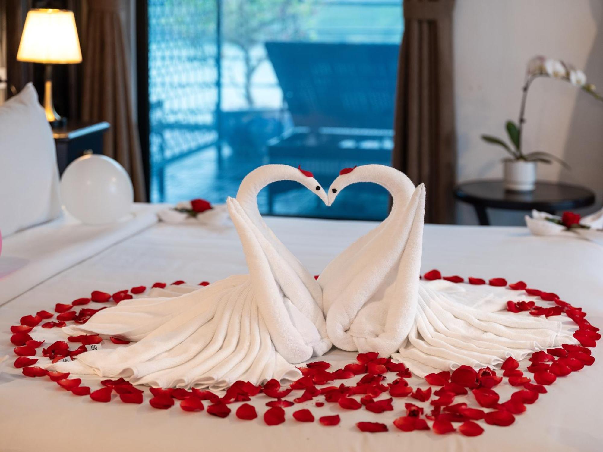 Velar Of The Sea Hotel Ha Long Bagian luar foto